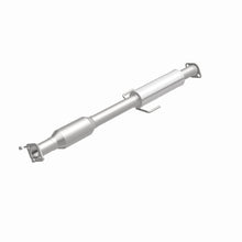 Load image into Gallery viewer, Magnaflow 12-14 Azera 3.3L Underbody Direct Fit Converter
