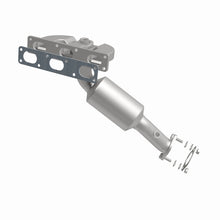 Load image into Gallery viewer, MagnaFlow Conv DF BMW 01-05 325 2.5L / 01-05 330 3.0L / 01-02 Z3 2.5L/3.0L California - Rear
