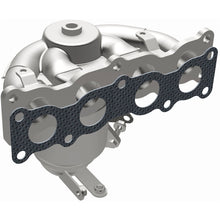Load image into Gallery viewer, Magnaflow 2016 Sorento L4 2.4 OEM Manifold Direct Fit Converter
