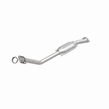 Load image into Gallery viewer, Magnaflow 95 Mazda B2300 2.3L CA Direct Fit Converter
