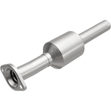 Load image into Gallery viewer, Magnaflow 04-07 Toyota Highlander 3.3L Direct Fit Converter
