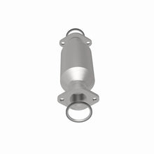 Load image into Gallery viewer, MagnaFlow 85-95 Toyota 4Runner L4-2.4L California Catalytic Converter Direct Fit
