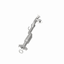 Load image into Gallery viewer, MagnaFlow Direct-Fit OEM EPA Compliant Catalytic Converter - 13-15 Nissan Pathfinder V6 3.5L
