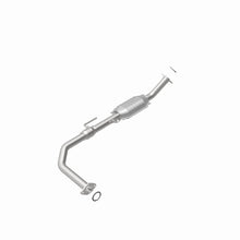 Load image into Gallery viewer, Magnaflow Conv DF 00-02 Tundra 4.7L 4WD FL
