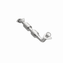 Load image into Gallery viewer, MagnaFlow Conv DF 98-02 Lexus LX470 / 98-02 Toyota Land Cruiser 4.7L D/S &amp; P/S
