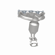 Load image into Gallery viewer, MagnaFlow Conv Direct Fit 11-13 Kia Sorento 2.4L Manifold
