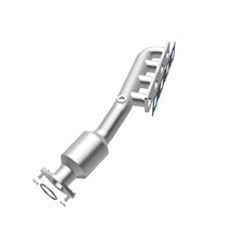 Load image into Gallery viewer, Magnaflow 2004 Nissan Titan 5.6L Direct Fit Converter
