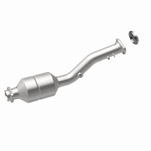 Load image into Gallery viewer, Magnaflow Conv DF 2009-2014 Sentra 2.0 L Underbody

