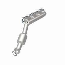 Load image into Gallery viewer, Magnaflow 2004 Nissan Titan 5.6L Direct Fit Converter
