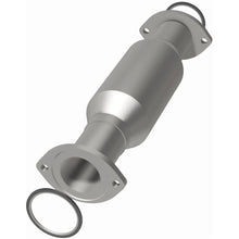 Load image into Gallery viewer, Magnaflow 96-99 Toyota Tacoma 2.7L Direct Fit Converter
