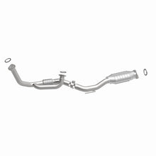 Load image into Gallery viewer, MagnaFlow Conv DF 97-99 Avalon 3.0 ypipe CAem
