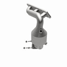 Load image into Gallery viewer, MagnaFlow Conv DF 2004 Mazda MPV 3.0L
