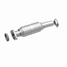 Load image into Gallery viewer, Magnaflow Conv DF 04-06 Toyota Sienna 3.3L AWD Rear
