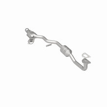 Load image into Gallery viewer, Magnaflow Conv DF 04-05 Subaru Outback/Legacy 2.5L D/S
