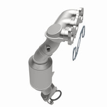 Load image into Gallery viewer, Magnaflow 04-06 Toyota Sienna 3.3L Direct Fit Converter
