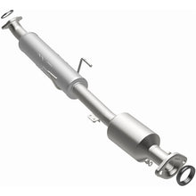 Load image into Gallery viewer, Magnaflow 07-10 Toyota Sienna 3.5L Direct Fit Converter
