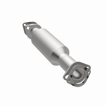 Load image into Gallery viewer, Magnaflow 06-08 Hyundai Sonata 2.4L Direct Fit Converter
