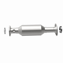 Load image into Gallery viewer, MagnaFlow California Direct-Fit Catalytic Converter 97-01 Honda CR-V L4 2.0L
