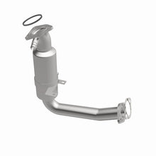 Load image into Gallery viewer, MagnaFlow Conv DF 00-02 Focus 2.0L OEM
