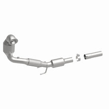 Load image into Gallery viewer, MagnaFlow Converter Direct Fit 15-17 Volkswagen Golf / GTI

