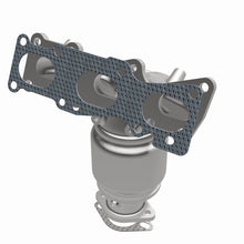 Load image into Gallery viewer, Magnaflow 07-10 Kia Sedona 3.8L California Grade CARB Compliant DF Manifold Catalytic Converter
