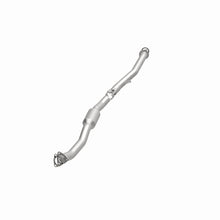 Load image into Gallery viewer, MagnaFlow OEM Grade 10-12 Subaru Outback / Legacy Direct Fit Federal Catalytic Converter

