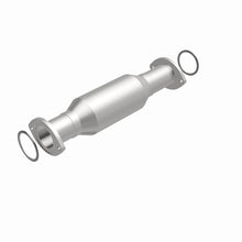 Load image into Gallery viewer, Magnaflow 96-99 Toyota Tacoma 2.7L Direct Fit Converter
