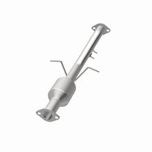 Load image into Gallery viewer, MagnaFlow Conv DF 95-98 Toyota T100 2WD 3.4L
