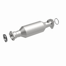 Load image into Gallery viewer, Magnaflow 1998 Honda Odyssey 2.3L Direct Fit Converter
