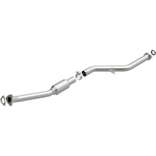 Load image into Gallery viewer, MagnaFlow 14-15 Subaru Forester 2.5L Direct Fit CARB Compliant Catalytic Converter

