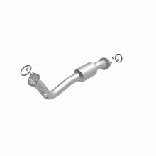 Load image into Gallery viewer, Magnaflow Conv DF 13-15 RAV4 2.5 Underbody
