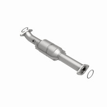 Load image into Gallery viewer, MagnaFlow Conv DF 05-09 Toyota Tacoma 4.0L P/S Rear
