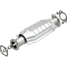 Load image into Gallery viewer, MagnaFlow Conv DF 05-10 Kia Sportage 2.7L
