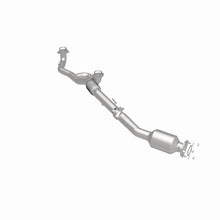 Load image into Gallery viewer, MagnaFlow 18-20 Honda Odyssey V6 3.5L OEM Underbody Single Grade Direct-Fit Catalytic Converter
