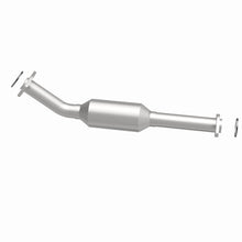 Load image into Gallery viewer, MagnaFlow Conv Direct Fit OEM 2003-2004 Toyota Tundra Underbody - 28.75in Length
