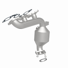Load image into Gallery viewer, MagnaFlow Conv DF 04-06 Toyota Sienna 3.3L
