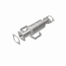 Load image into Gallery viewer, Magnaflow 1996 Chrysler Sebring 2.5L Direct Fit Converter
