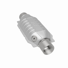 Load image into Gallery viewer, MagnaFlow Conv Univ 3in In/Out Center/Center Oval w/ 02 Sensor
