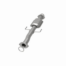 Load image into Gallery viewer, MagnaFlow Conv DF 02-04 Toyota Tacoma 2.7L Rear
