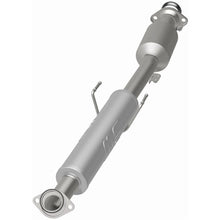 Load image into Gallery viewer, Magnaflow 07-10 Toyota Sienna 3.5L Direct Fit Converter
