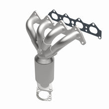 Load image into Gallery viewer, MagnaFlow Conv DF 05-08 Kia Sportage 2.0L
