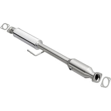 Load image into Gallery viewer, MagnaFlow Conv DF 11-14 Sonata 2.4L Underbody (OEM Grade Federal / EPA Compliant)
