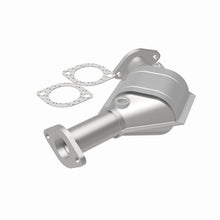 Load image into Gallery viewer, MagnaFlow Conv DF Impreza 2.2L Front Conv
