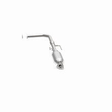 Load image into Gallery viewer, Magnaflow Conv DF 00-02 Tundra 4.7L 4WD FL
