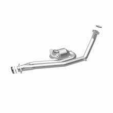 Load image into Gallery viewer, MagnaFlow Conv DF 01-03 Toyota Sienna 3.0L fr
