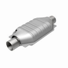 Load image into Gallery viewer, MagnaFlow Conv Univ 3 Single O2 Boss
