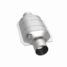 Load image into Gallery viewer, Magnaflow Conv Univ 2.5in. W/O2
