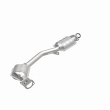 Load image into Gallery viewer, Magnaflow Conv DF 04 Forester 2.5L Rr CA

