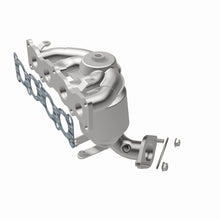 Load image into Gallery viewer, Magnaflow 2015 Sonata 2.4L Manifold Direct Fit Converter
