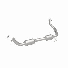 Load image into Gallery viewer, Magnaflow 07-12 Toyota Tundra 4.0L Direct Fit Converter
